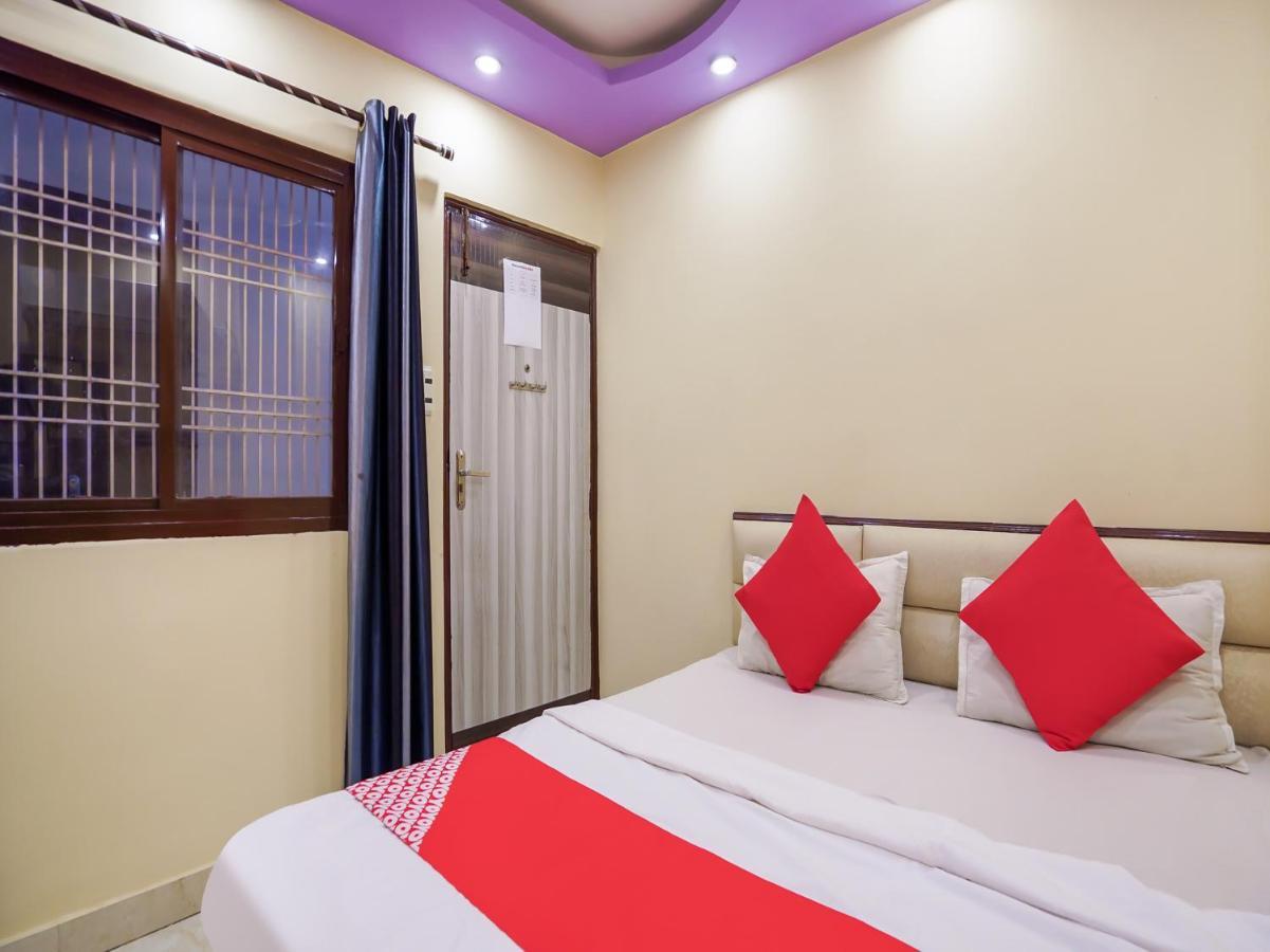 Oyo 75627 New Ankit Guest House Waranasi Zewnętrze zdjęcie