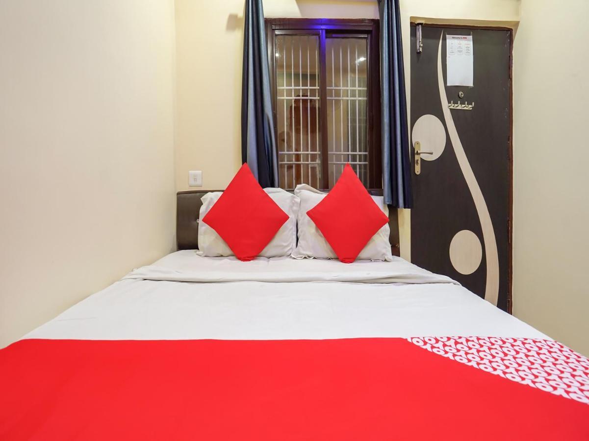 Oyo 75627 New Ankit Guest House Waranasi Zewnętrze zdjęcie