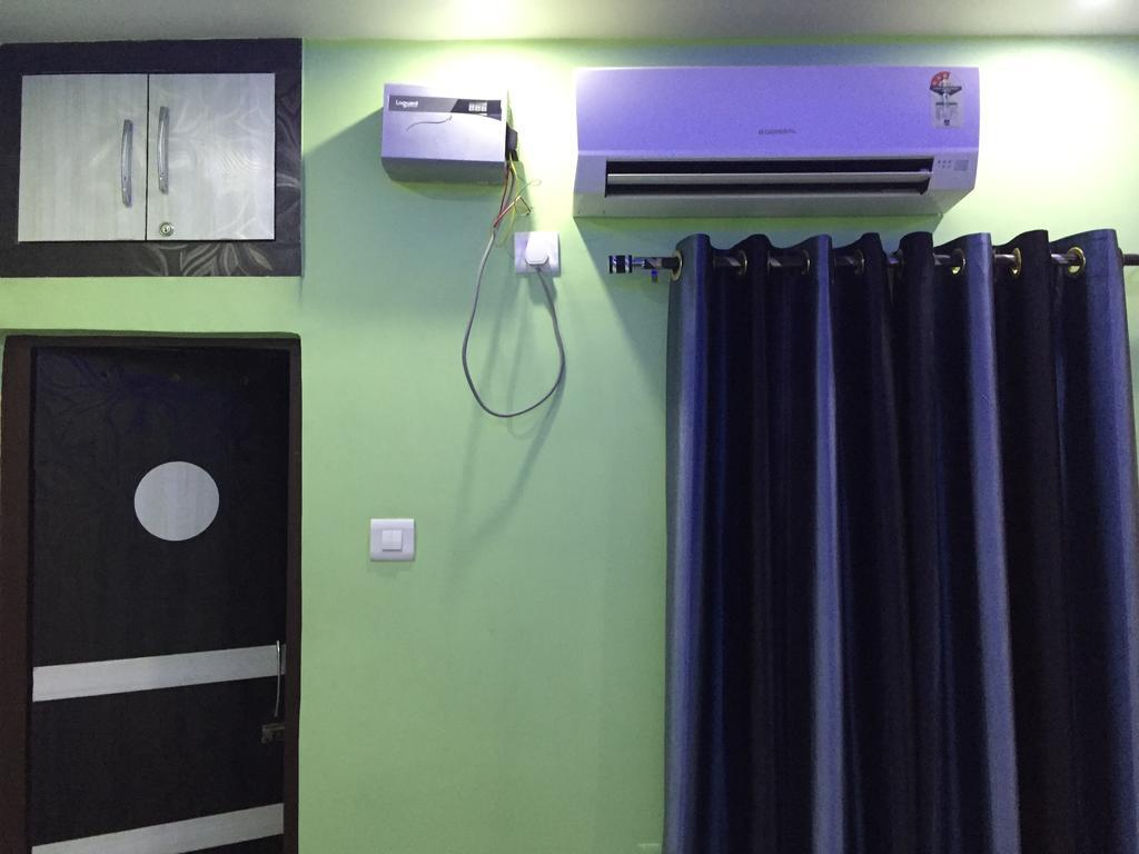 Oyo 75627 New Ankit Guest House Waranasi Pokój zdjęcie