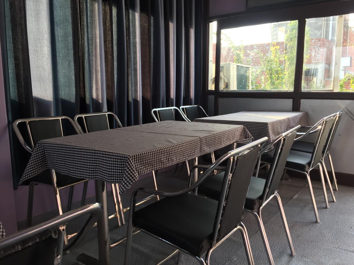 Oyo 75627 New Ankit Guest House Waranasi Zewnętrze zdjęcie